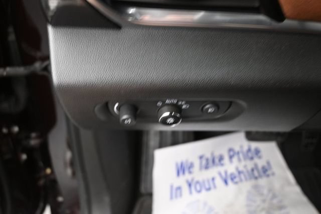Used 2020 Chevrolet Traverse High Country AWD/4WD image 22