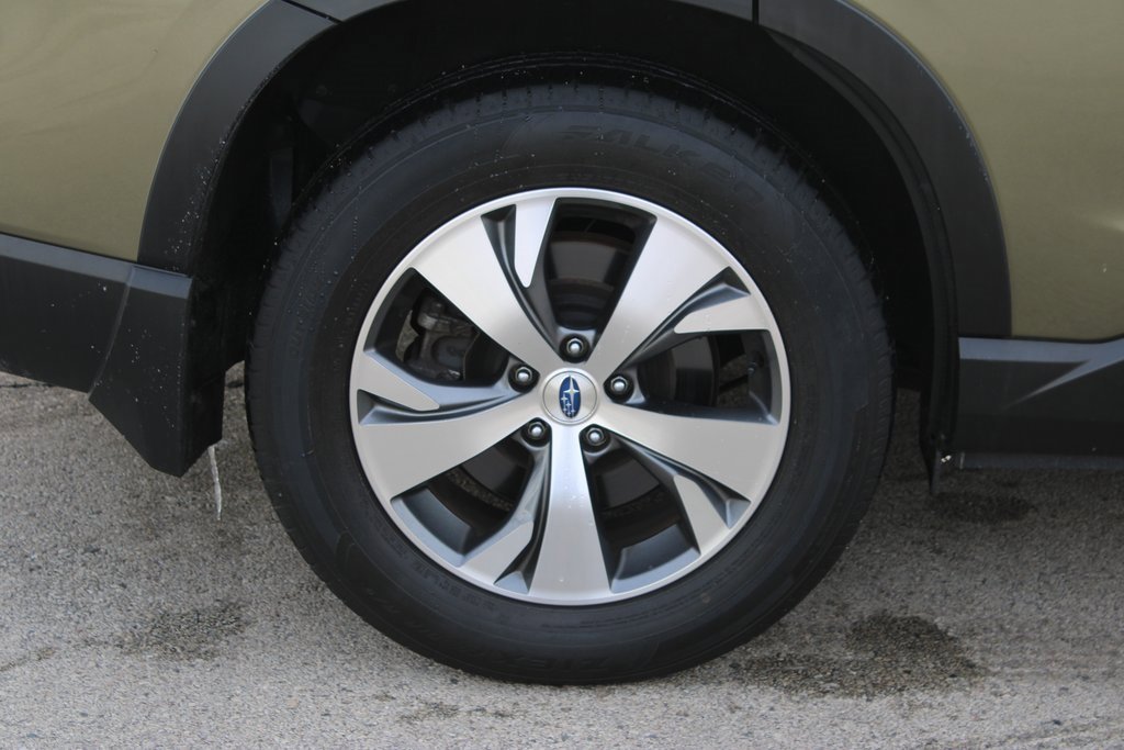 Certified 2023 Subaru Ascent Premium w/ Convenience Package image 32