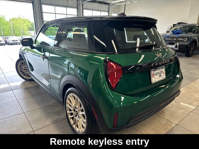 Used 2025 MINI Cooper S FWD image 13