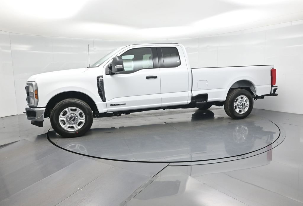 New 2026 Ford F350 XLT image 23