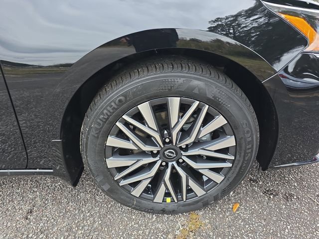 New 2025 Nissan Altima 2.5 SV image 12