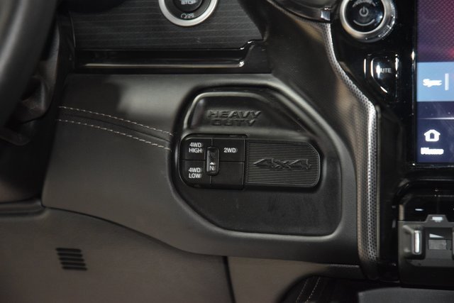 Used 2024 RAM 2500 Limited image 28