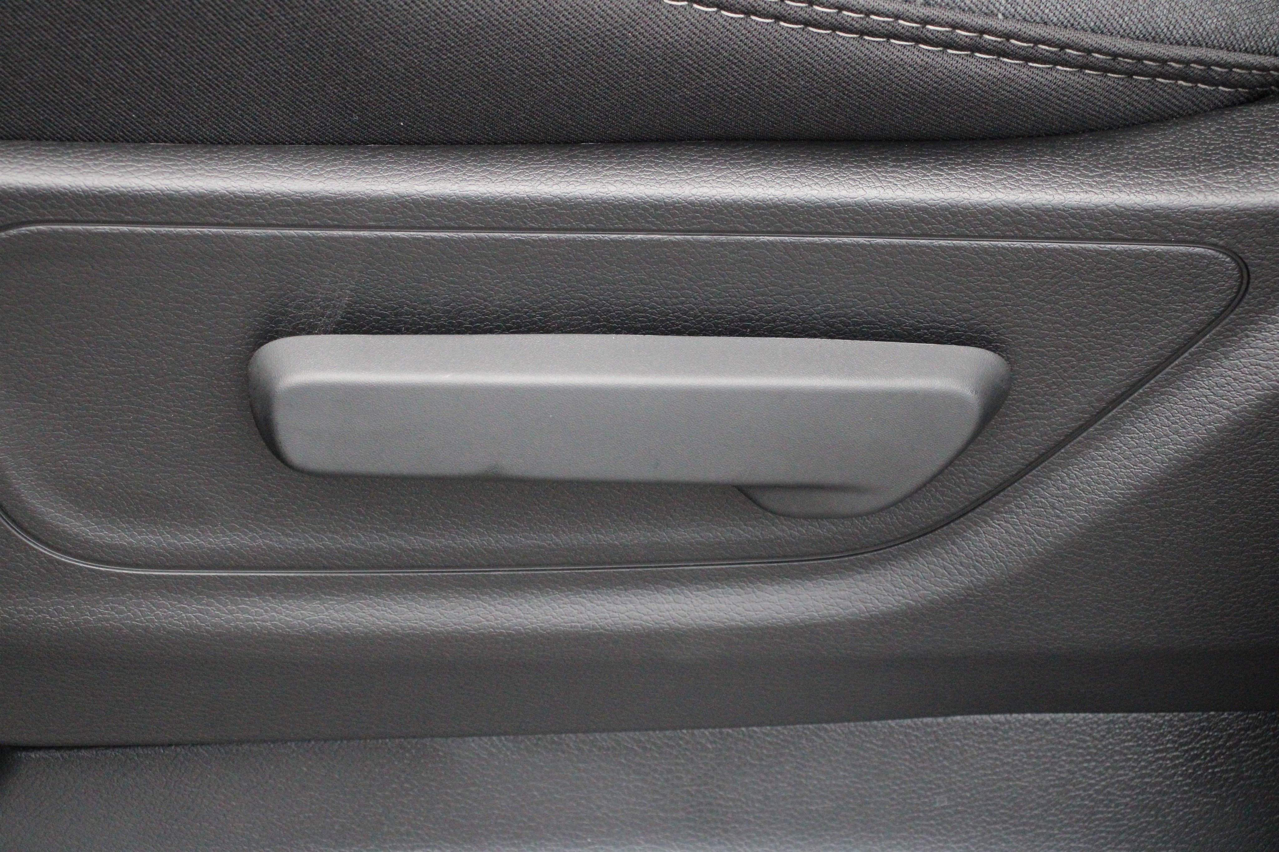 New 2026 RAM 1500 Express AWD/4WD image 4