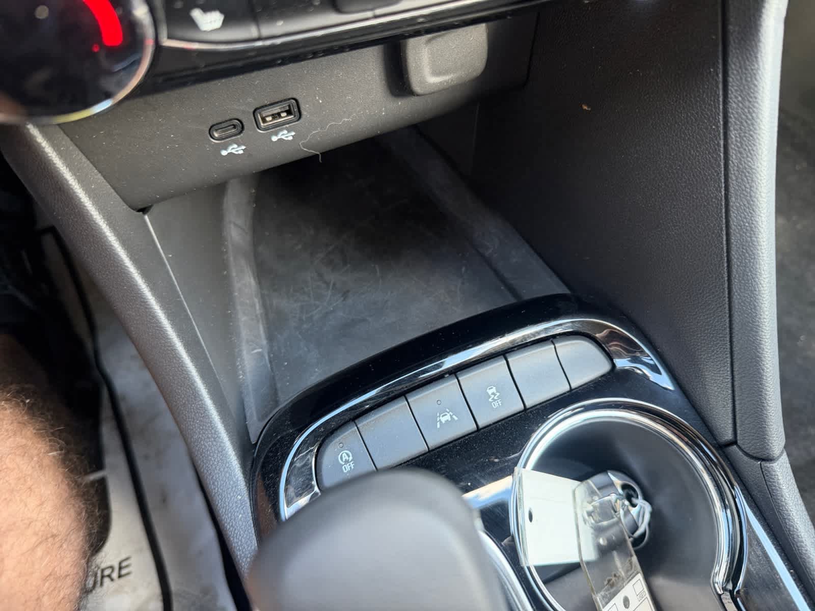 Used 2025 Buick Encore GX Sport Touring w/ Comfort Package FWD image 35