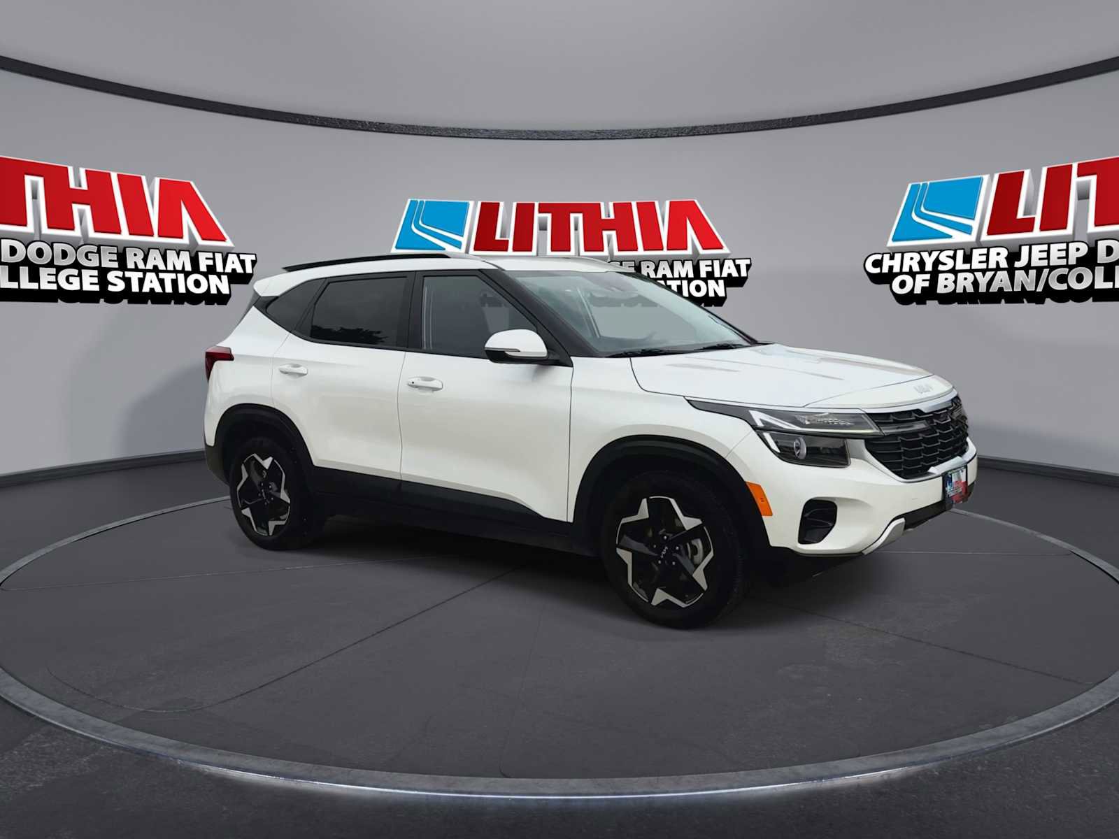 Used 2025 Kia Seltos S FWD video 2