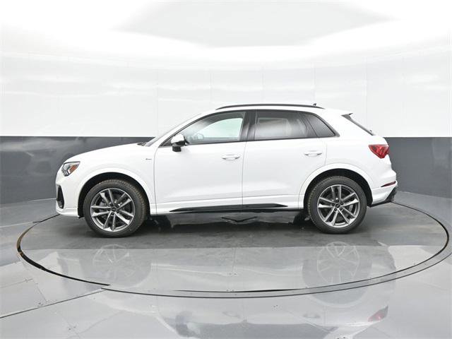 New 2025 Audi Q3 2.0T Premium image 4