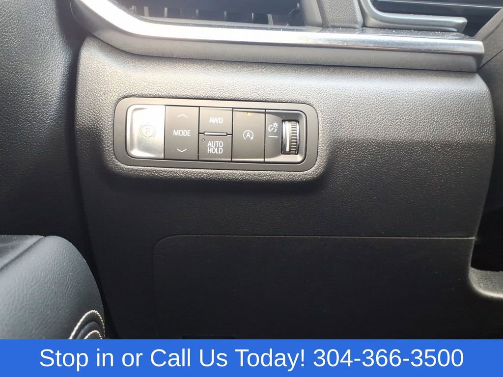 Used 2026 GMC Terrain Elevation AWD/4WD image 23