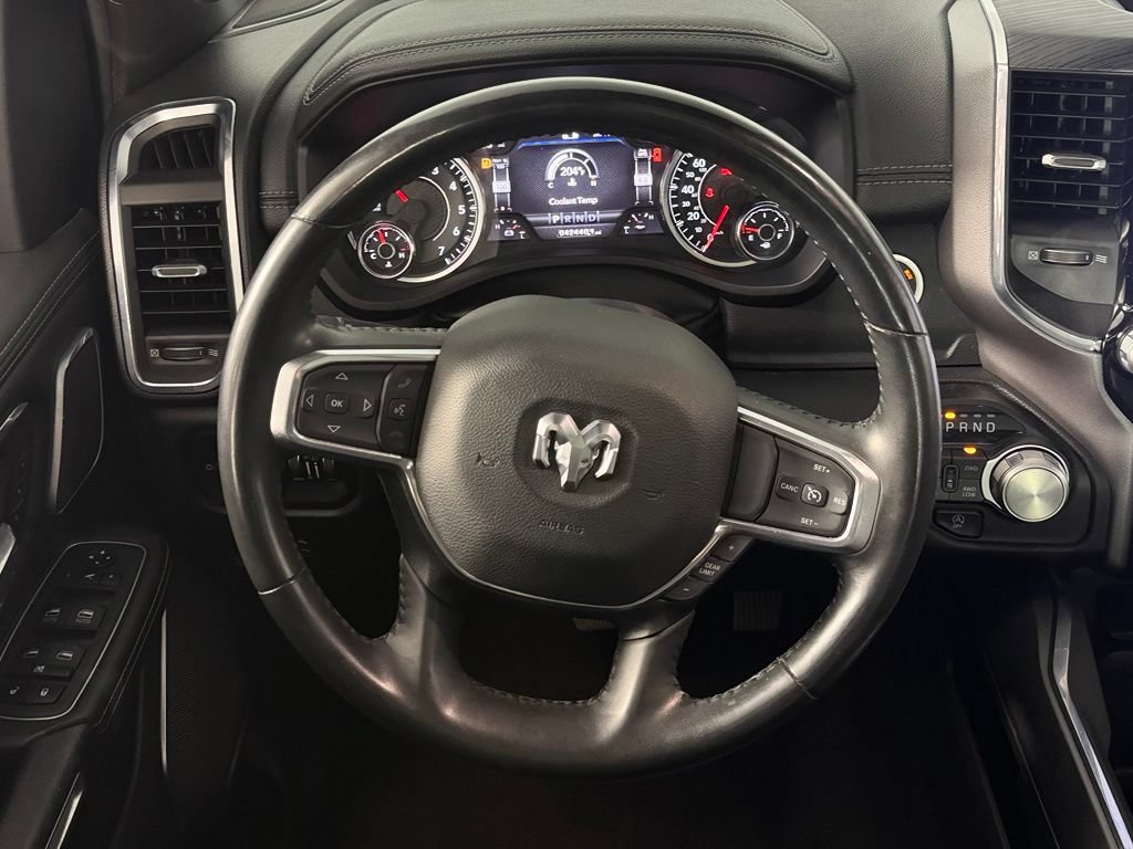 Used 2024 RAM 1500 Laramie AWD/4WD image 14