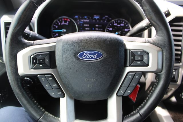 Used 2020 Ford F250 Lariat w/ Lariat Value Package AWD/4WD image 24