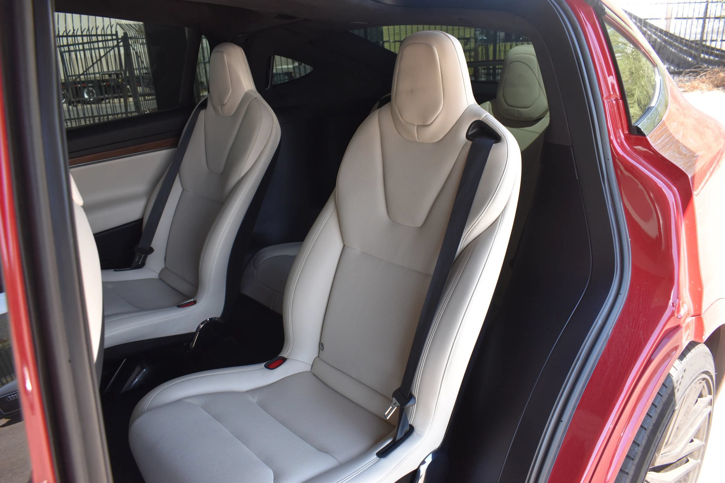 Used 2021 Tesla Model X Long Range AWD/4WD image 16