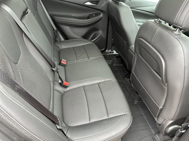 Used 2023 Buick Encore GX Essence w/ Experience Buick Package FWD image 30