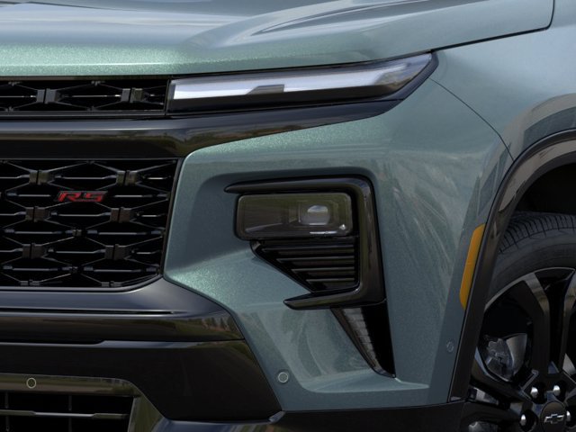 New 2027 Chevrolet Traverse RS w/ LPO, Floor Liner Package AWD/4WD image 10