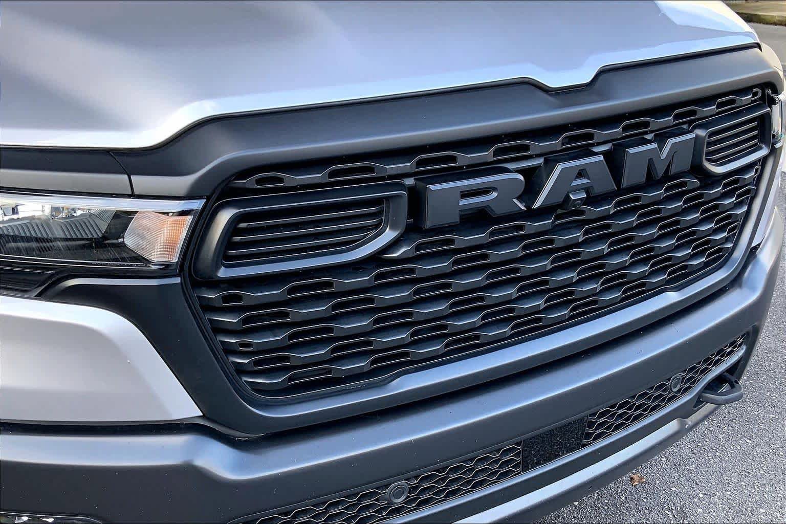 Used 2025 RAM 1500 Classic Warlock image 32