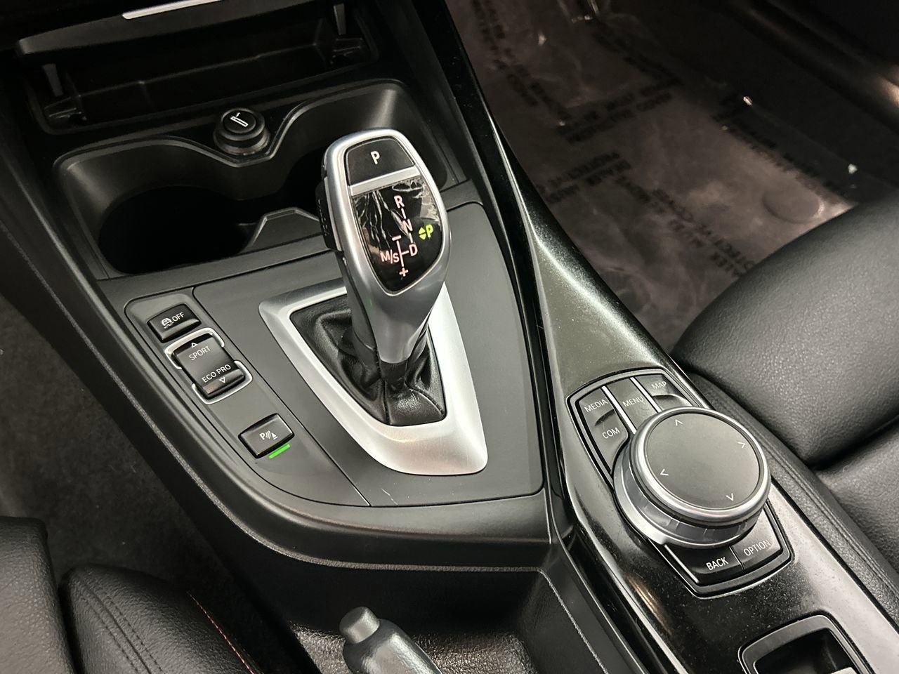 Used 2017 BMW 230i Convertible image 15