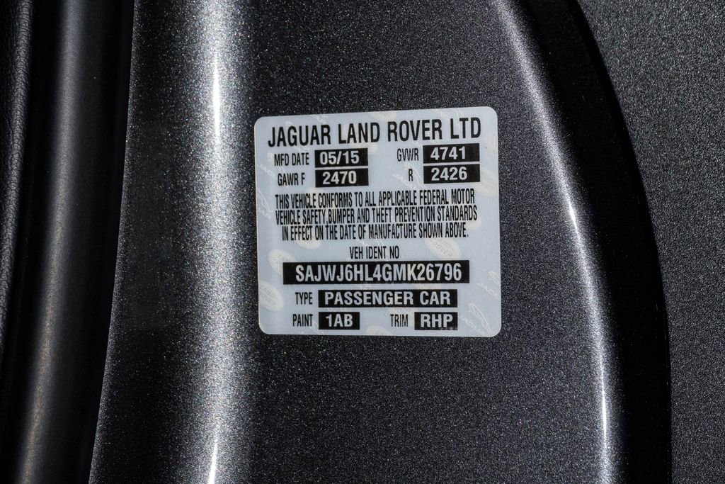 Used 2016 Jaguar F-TYPE R image 35