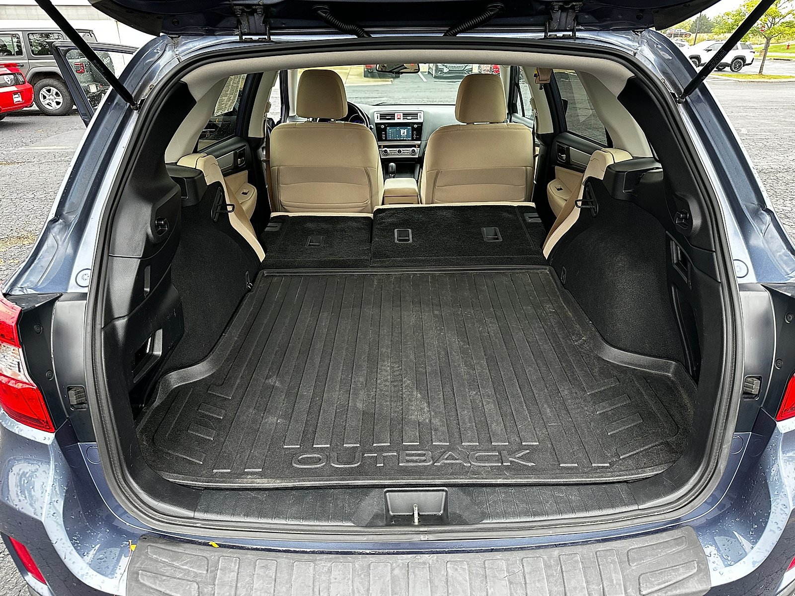 Used 2015 Subaru Outback 2.5i Premium w/ Popular Package #1 AWD/4WD image 12