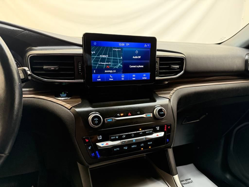 Used 2020 Ford Explorer Limited image 13