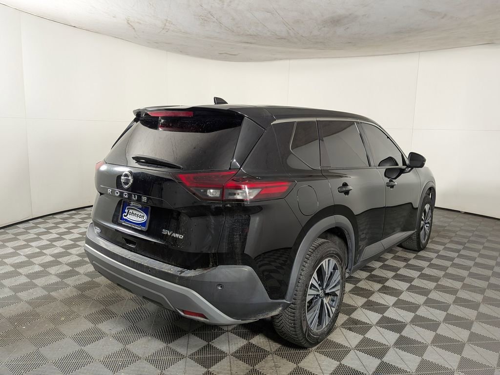 Used 2021 Nissan Rogue SV image 7