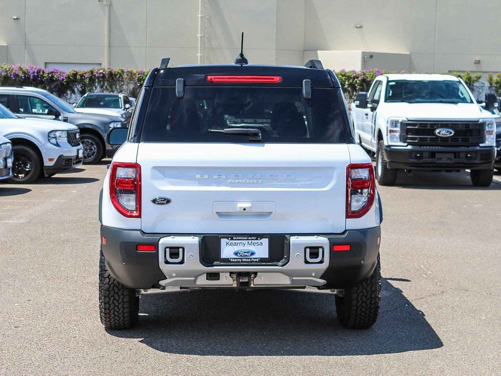 New 2025 Ford Bronco Sport Outer Banks w/ Sasquatch Outer Banks Package image 9