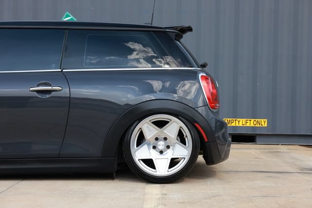 Used 2015 MINI Cooper S FWD image 26