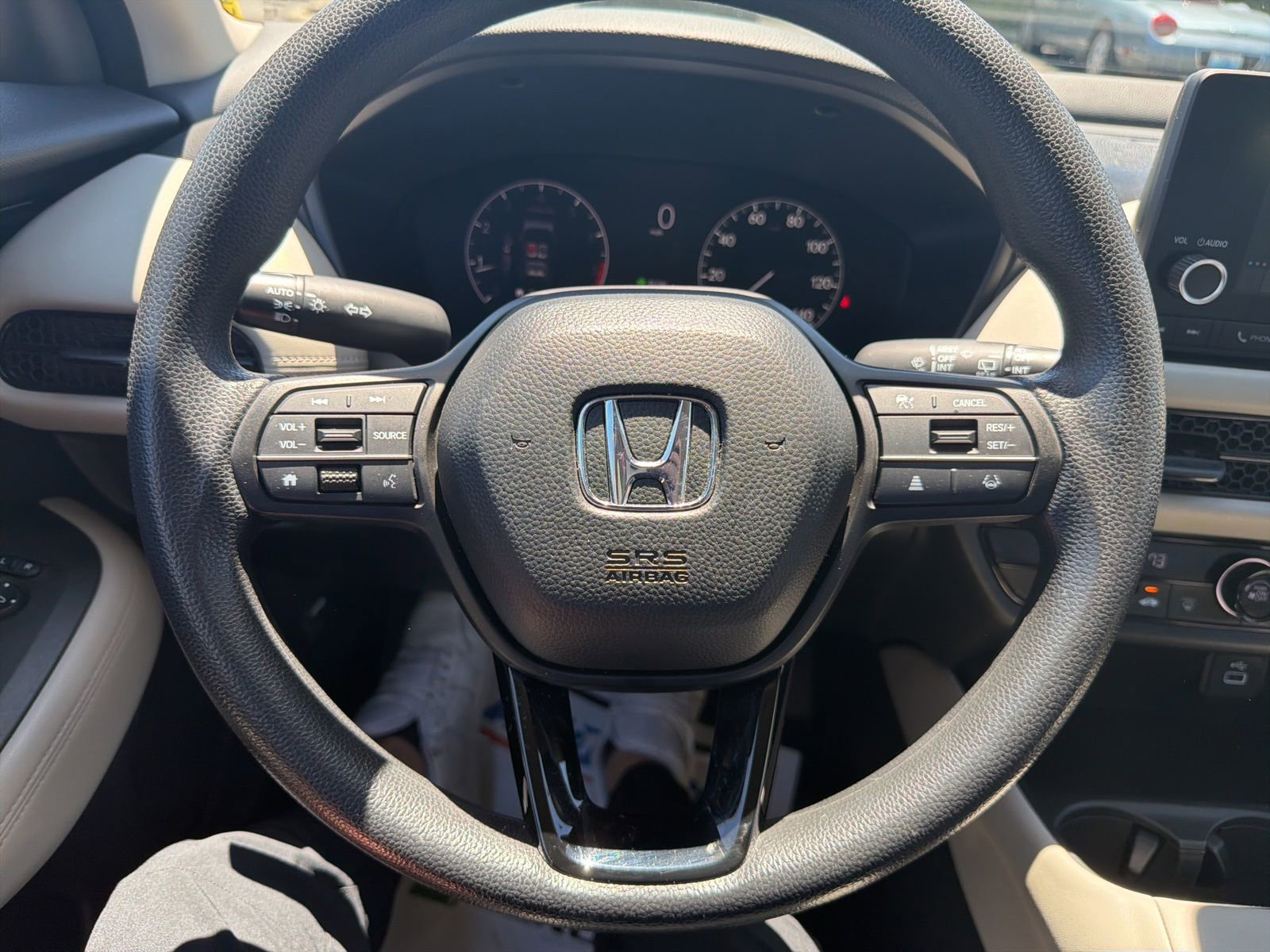 Used 2023 Honda HR-V LX image 13