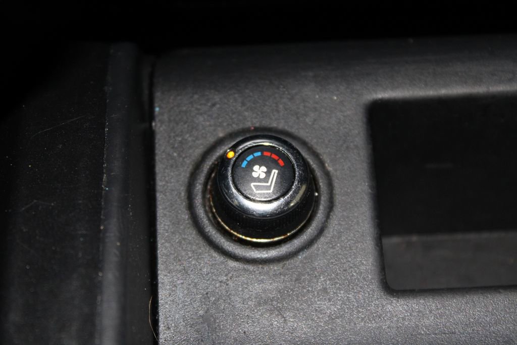 Used 2020 Nissan Titan PRO-4X w/ Pro-4x Convenience Package AWD/4WD image 45