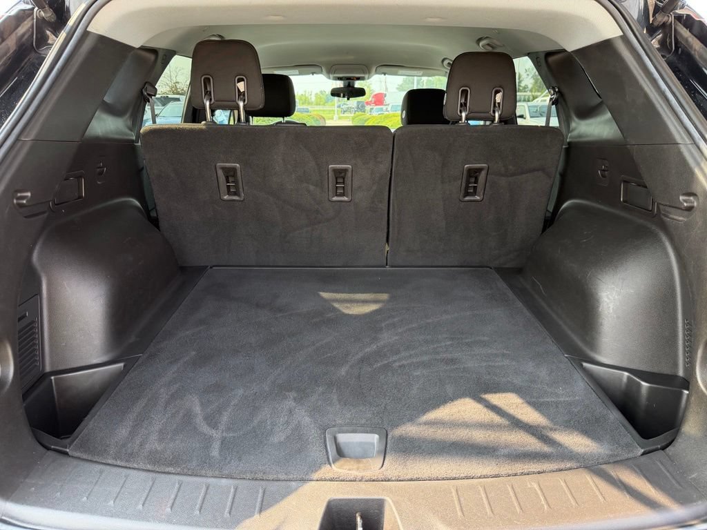 Used 2021 Chevrolet Blazer LT FWD image 28