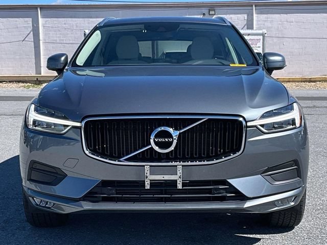 Used 2021 Volvo XC60 T5 Momentum w/ Protection Package Premier AWD/4WD image 4