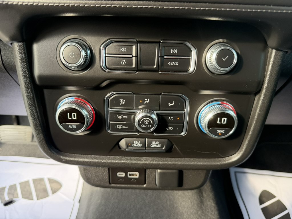 Certified 2024 GMC Yukon SLE w/ Max Trailering Package AWD/4WD image 27