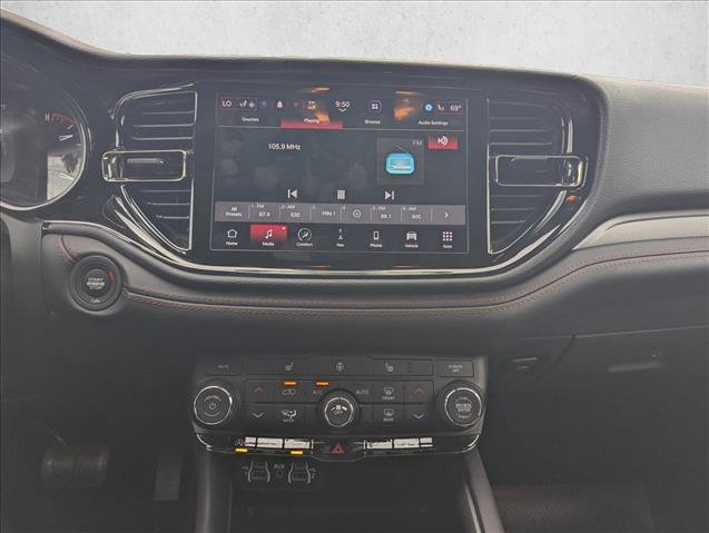 Used 2025 Dodge Durango GT AWD/4WD image 9