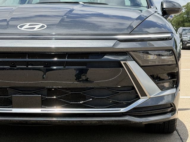 Used 2025 Hyundai Sonata SEL FWD image 10