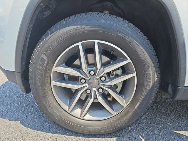 Used 2020 Jeep Grand Cherokee Limited image 35