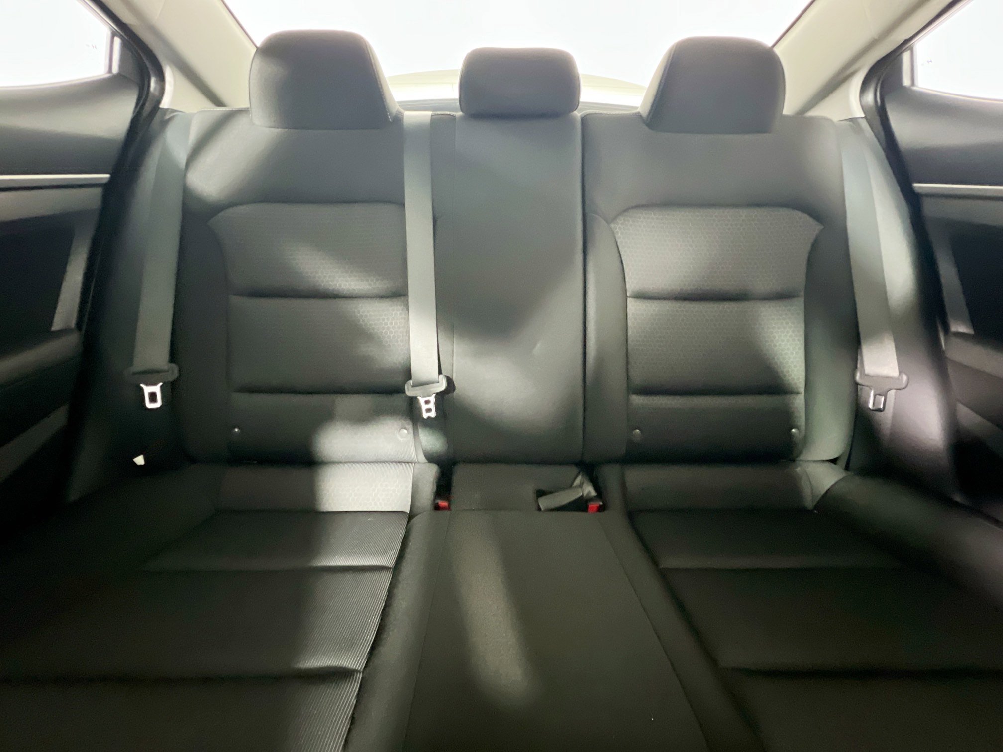 Used 2017 Hyundai Elantra Value Edition w/ Cargo Package image 33