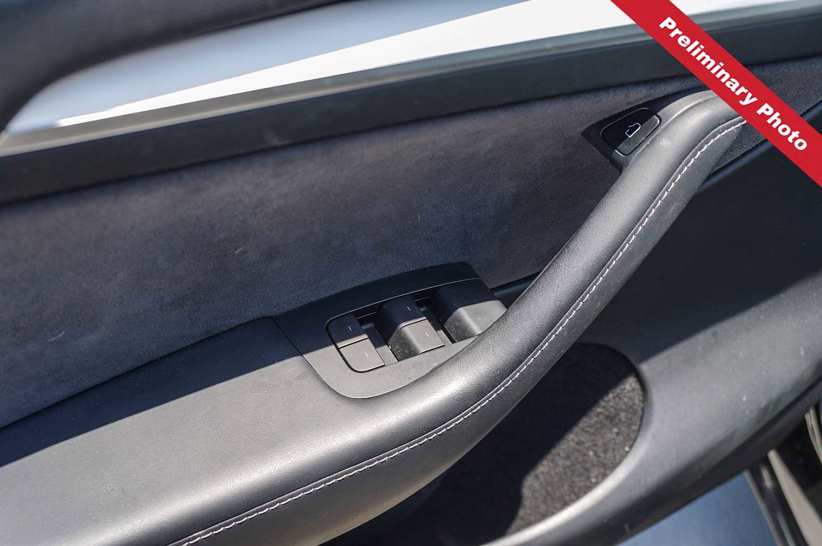 Used 2023 Tesla Model Y Long Range AWD/4WD image 16