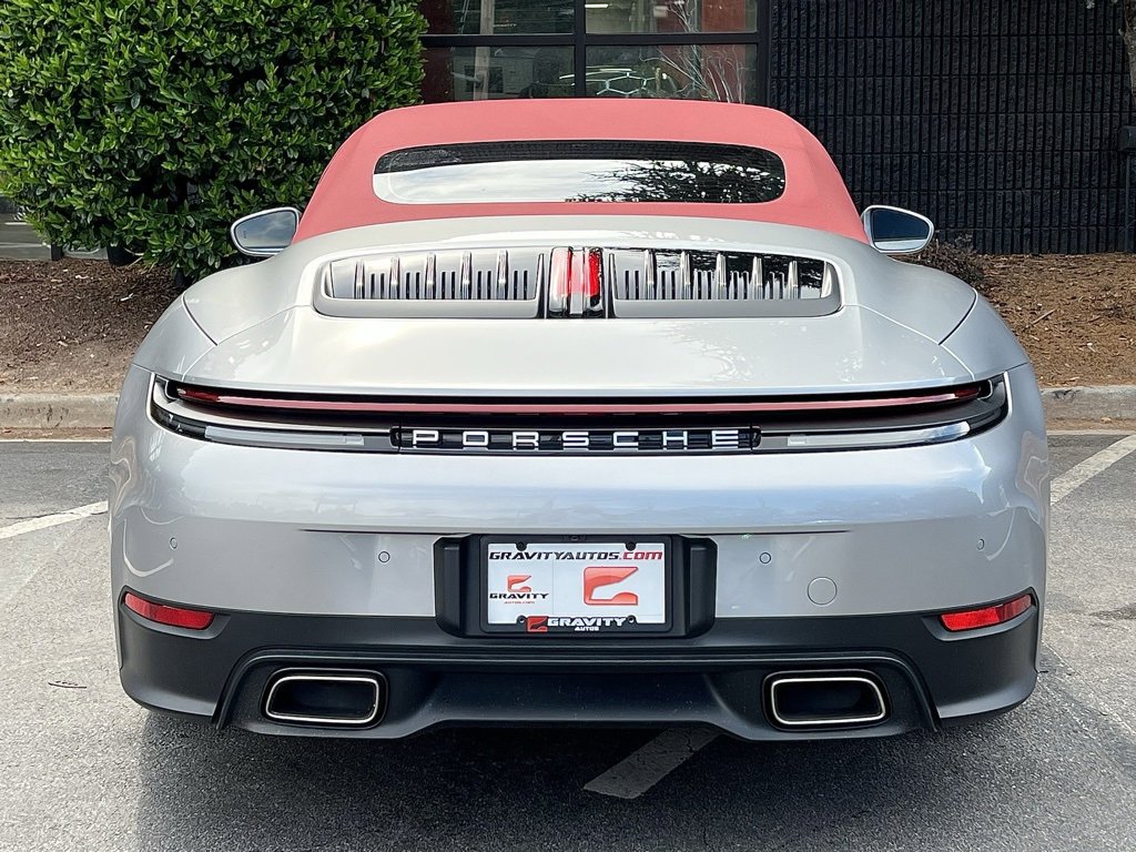 Used 2025 Porsche 911 Carrera image 10