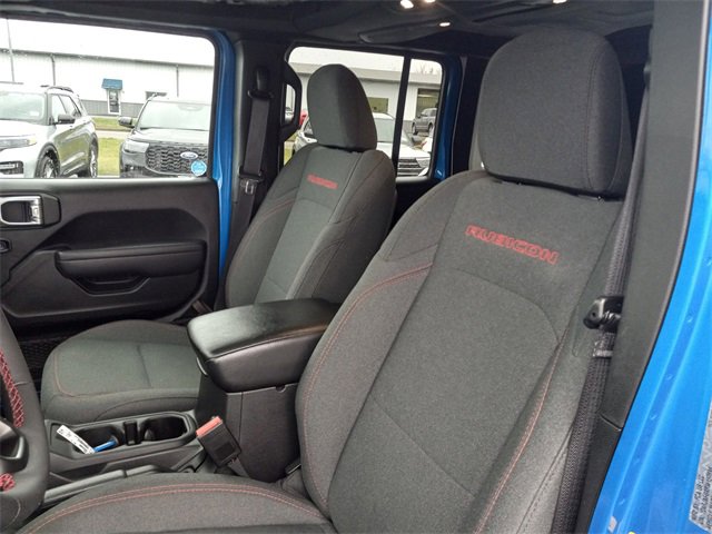 Used 2024 Jeep Wrangler Unlimited Rubicon w/ XTREMEE 35" Tire Package image 11