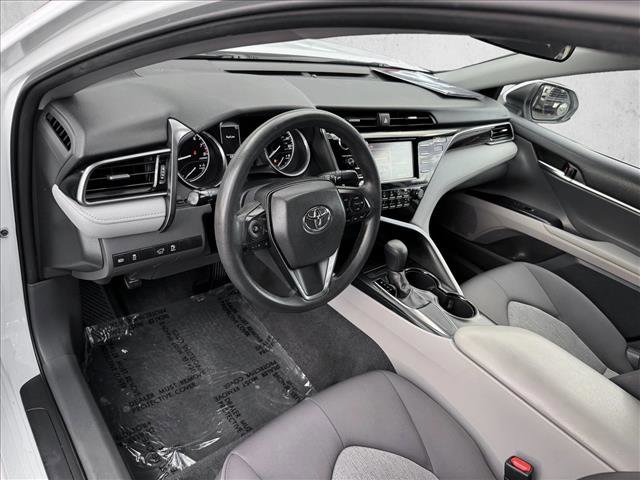 Used 2019 Toyota Camry LE FWD image 11