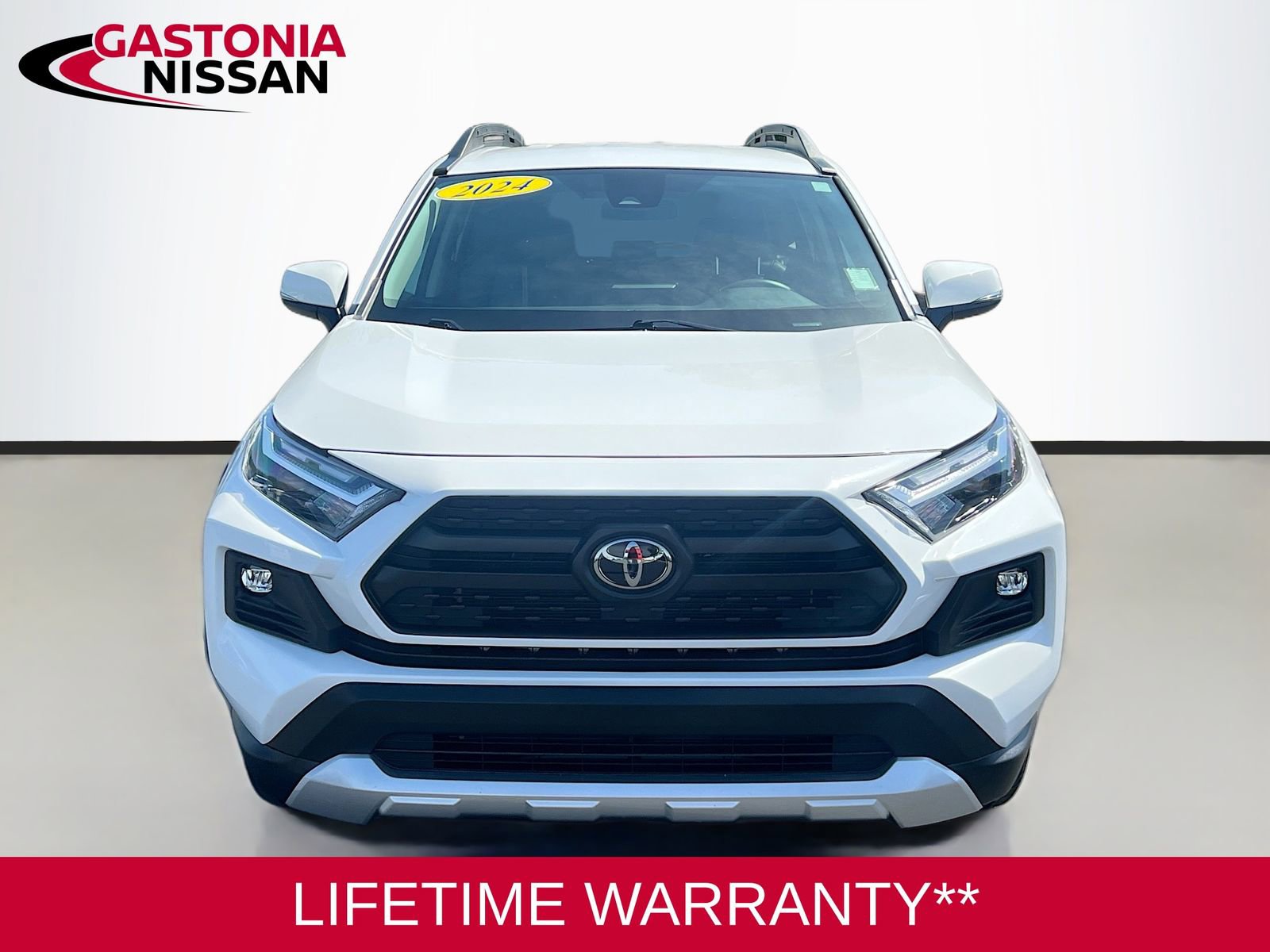 Used 2024 Toyota RAV4 Adventure AWD/4WD image 2