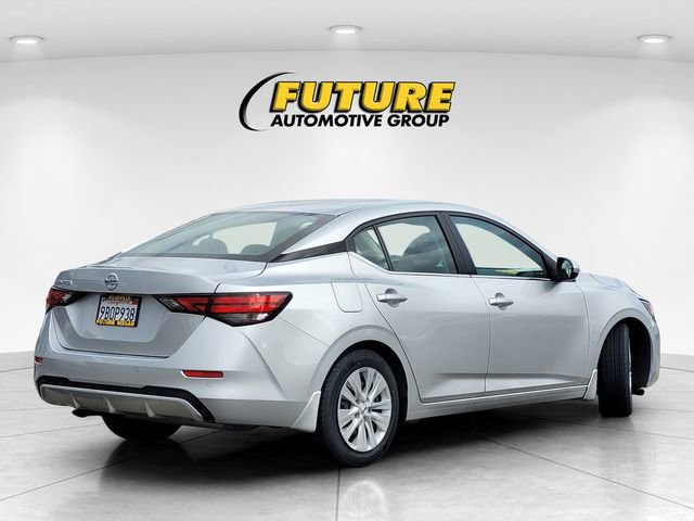 Used 2022 Nissan Sentra S image 4