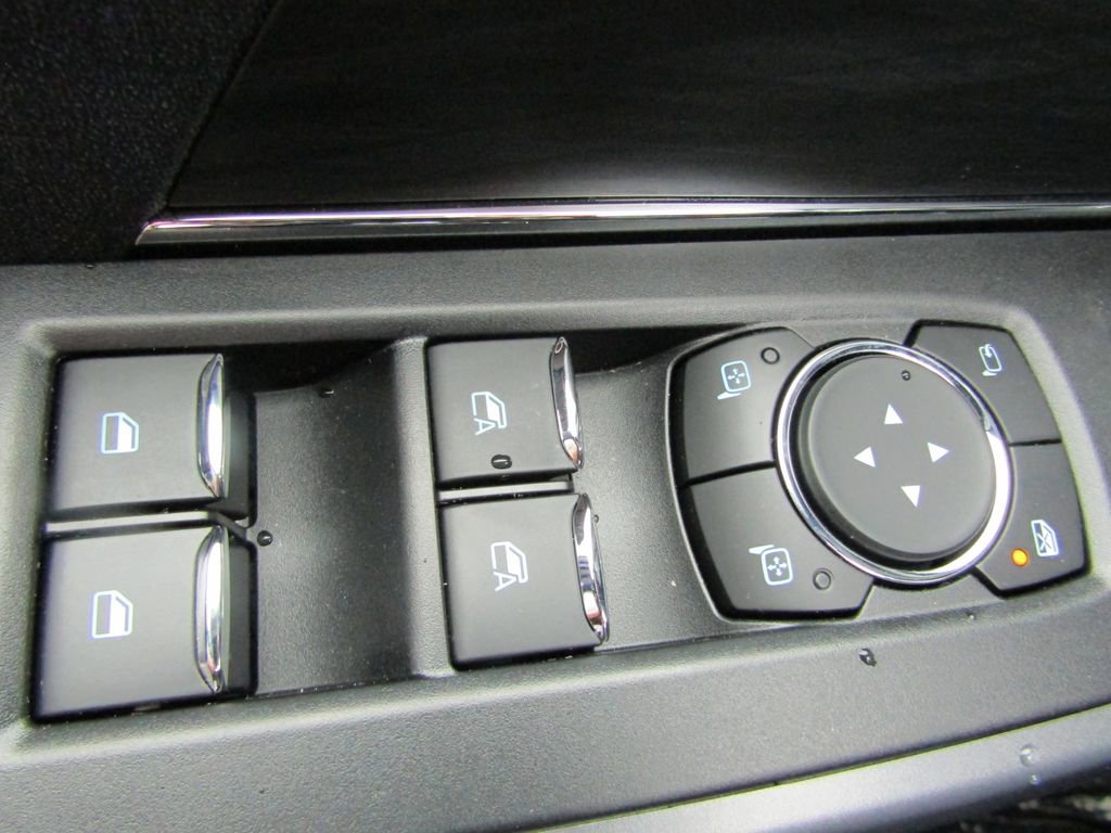 New 2025 Ford F150 Lariat w/ Equipment Group 502A High image 34