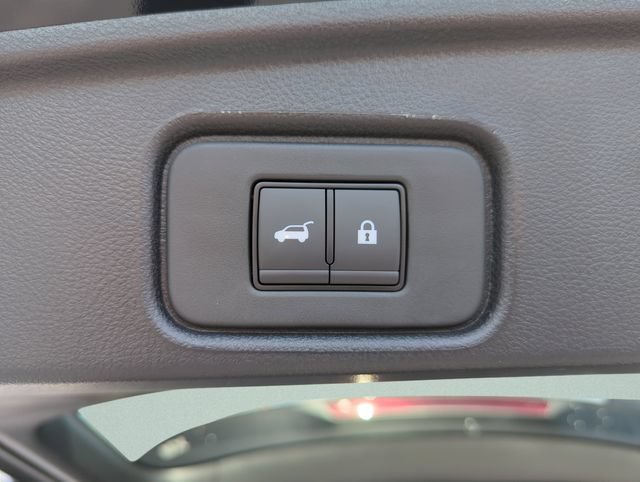 New 2026 Nissan Pathfinder SL FWD image 18