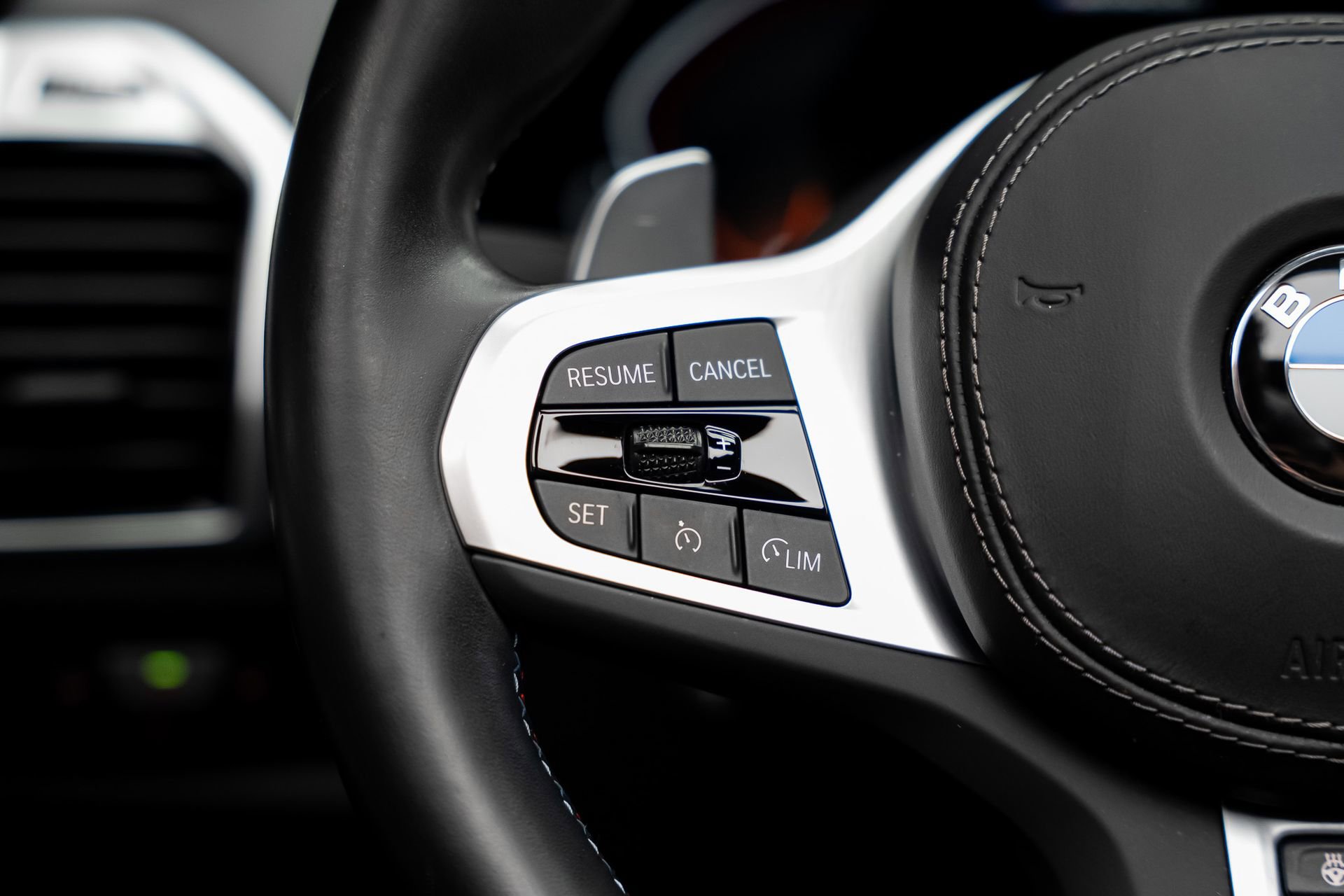 Used 2023 BMW M850i xDrive Convertible w/ M Sport Professional Package image 47