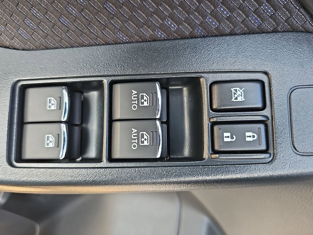 Used 2017 Subaru Forester 2.5i Premium image 27