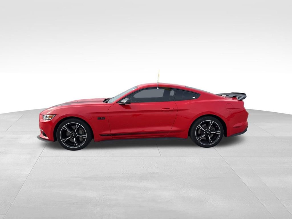 Used 2017 Ford Mustang GT Premium w/ Equipment Group 401A image 6