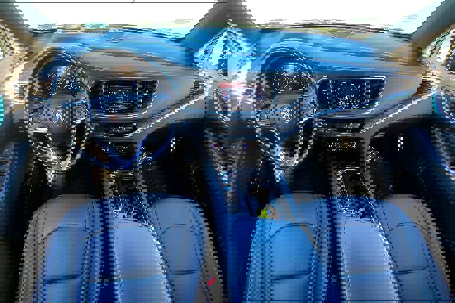 Used 2024 Buick Enclave Premium image 30