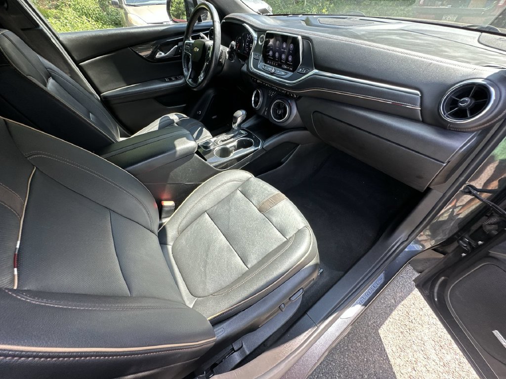 Used 2022 Chevrolet Blazer Premier w/ Enhanced Convenience Package AWD/4WD image 23
