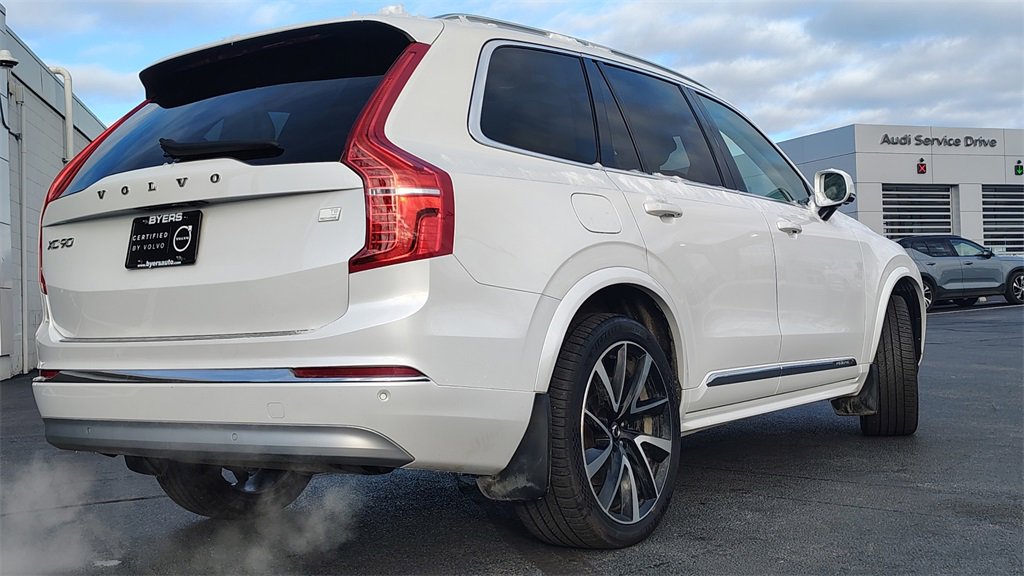 Certified 2022 Volvo XC90 T8 Inscription Expression w/ Advanced Package image 3