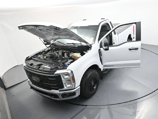Used 2026 Ford F250 XL w/ XL Chrome Package RWD image 53