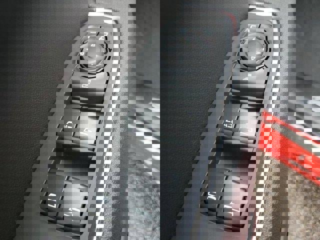 New 2025 GMC Sierra 1500 Elevation image 21