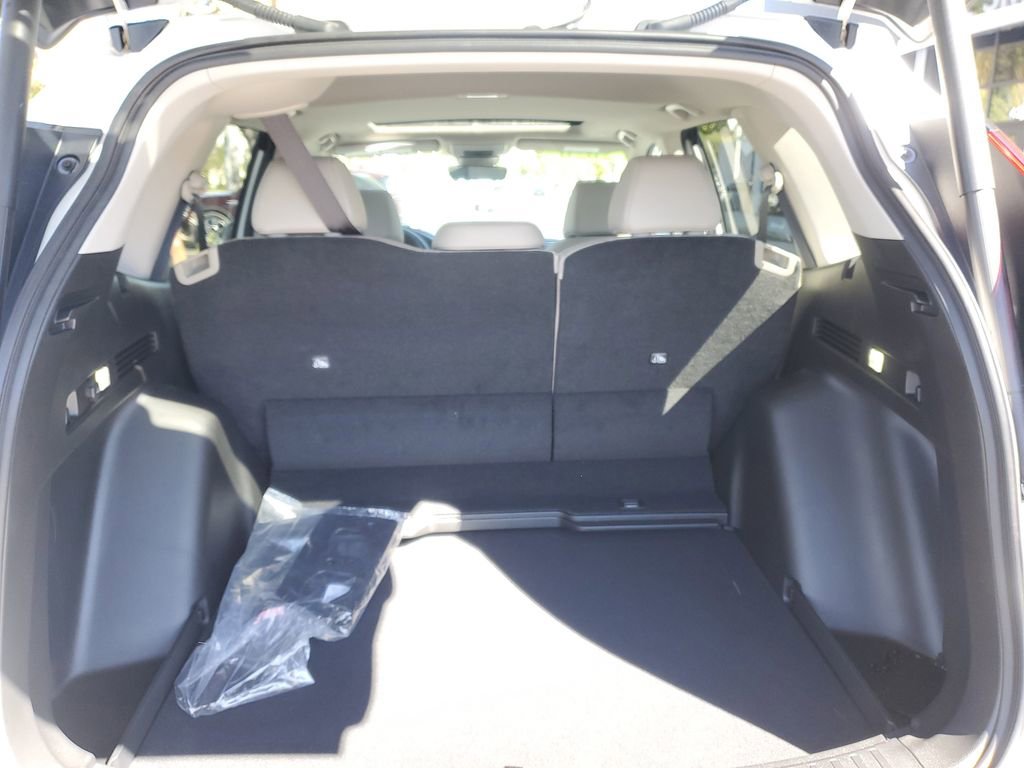 Used 2026 Honda CR-V EX-L image 8